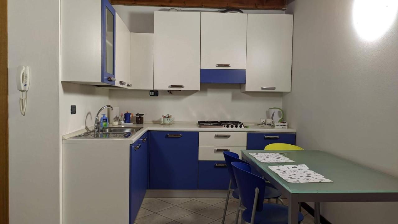 Ca' Degli Sposi Apartment Mantova Exterior foto